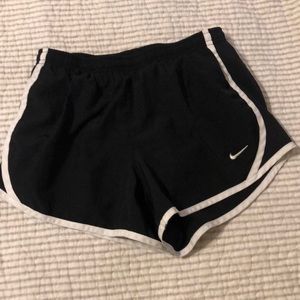 Nike tempo running shorts (kids, girls)